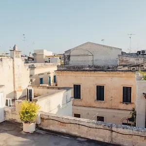 https://convivo-apartment-duomo.lecce-hotels.com